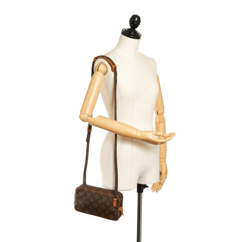 Louis Vuitton Monogram Marly Bandouliere (SHG-33581) - Barde - Image 5