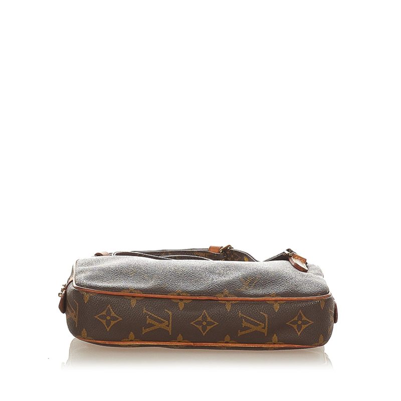 Louis Vuitton Monogram Marly Bandouliere (SHG-36348) - Barde - Image 4