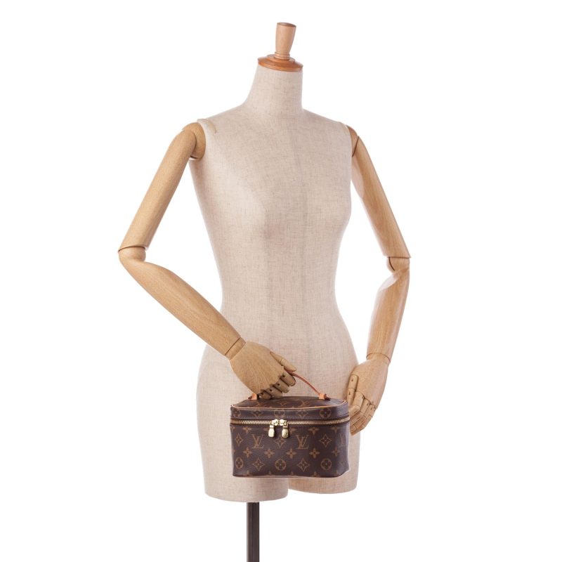 Louis Vuitton Monogram Nice Mini Toiletry Pouch (SHG-36862) - Barde - Image 5