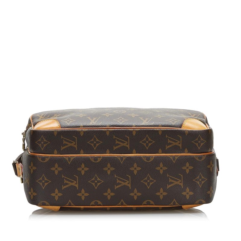 Louis Vuitton Monogram Nile (SHG-36363) - Barde - Image 4