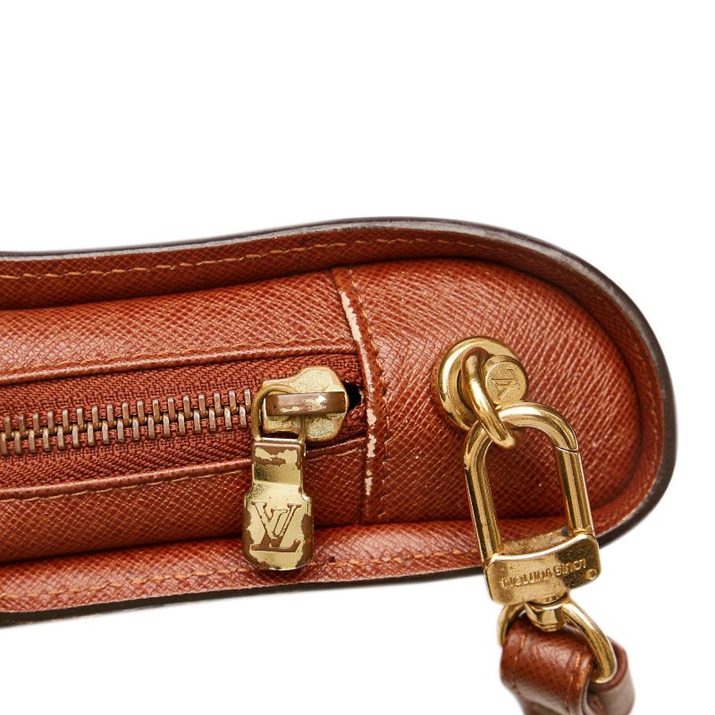 Louis Vuitton Monogram Orsay (SHG-35702) - Barde - Image 9