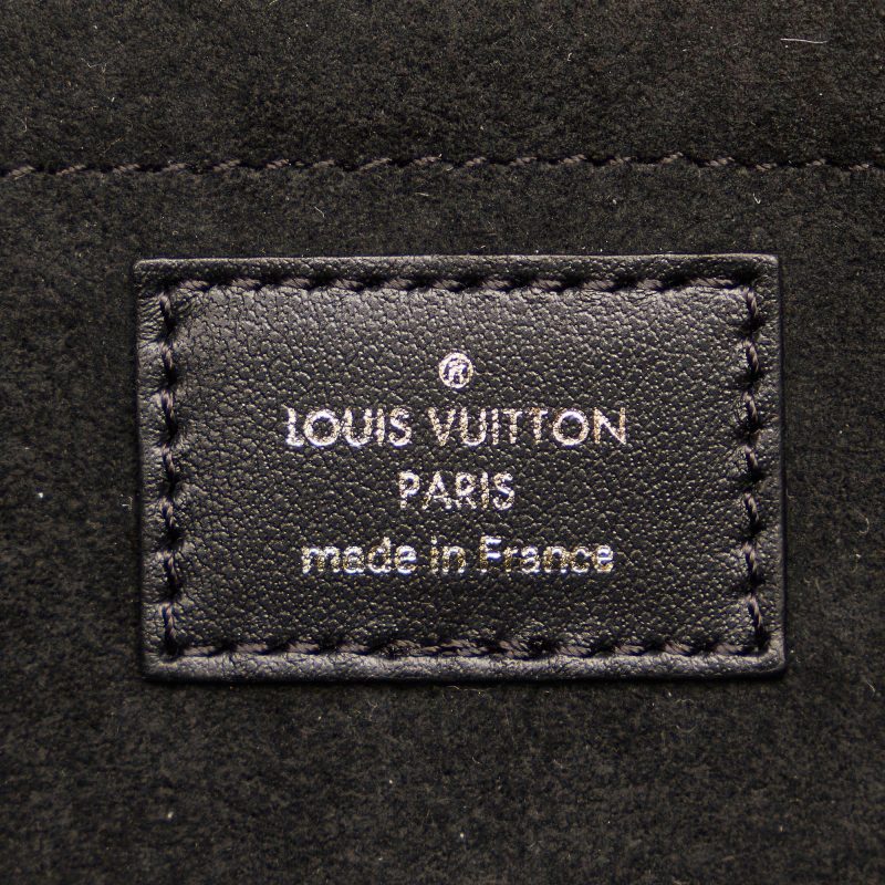 Louis Vuitton Monogram Padlock On Strap (SHG-34420) - Barde - Image 7