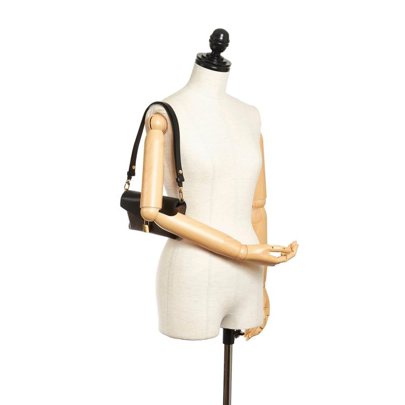 Louis Vuitton Monogram Padlock On Strap (SHG-34420) - Barde - Image 5