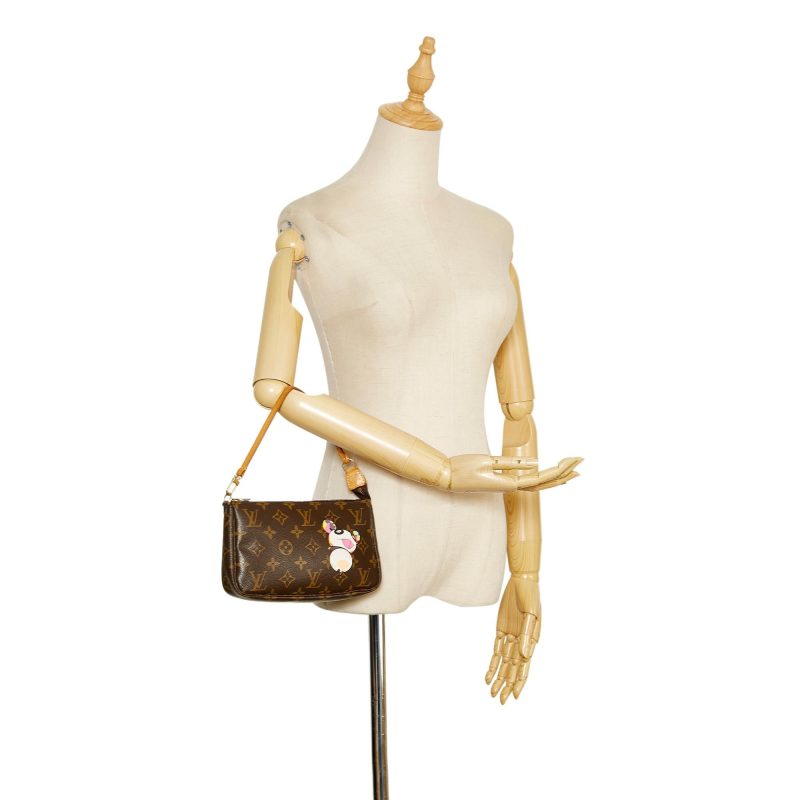 Louis Vuitton Monogram Pochette Accessoires Takashi Murakami Panda (SHG-37839) - Barde - Image 5
