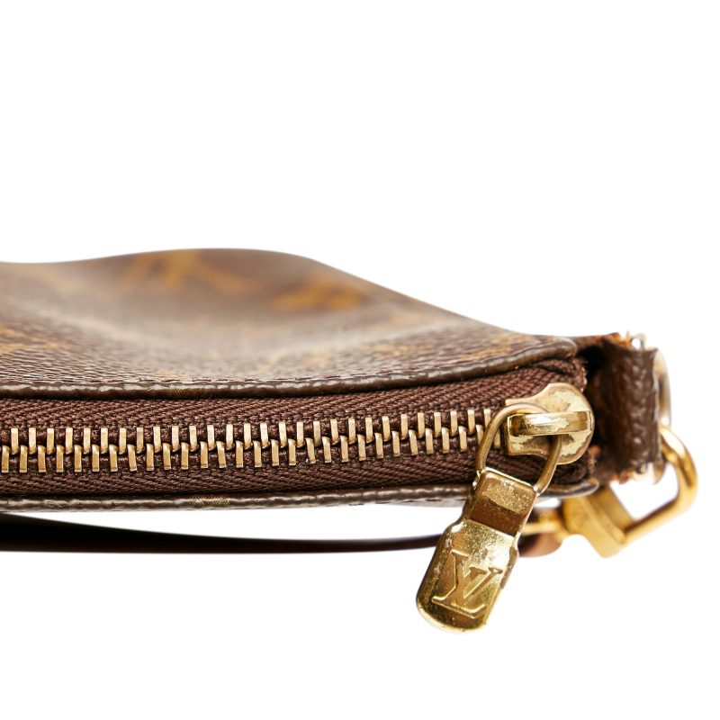 Louis Vuitton Monogram Pochette Accessoires (SHG-33468) - Barde - Image 9