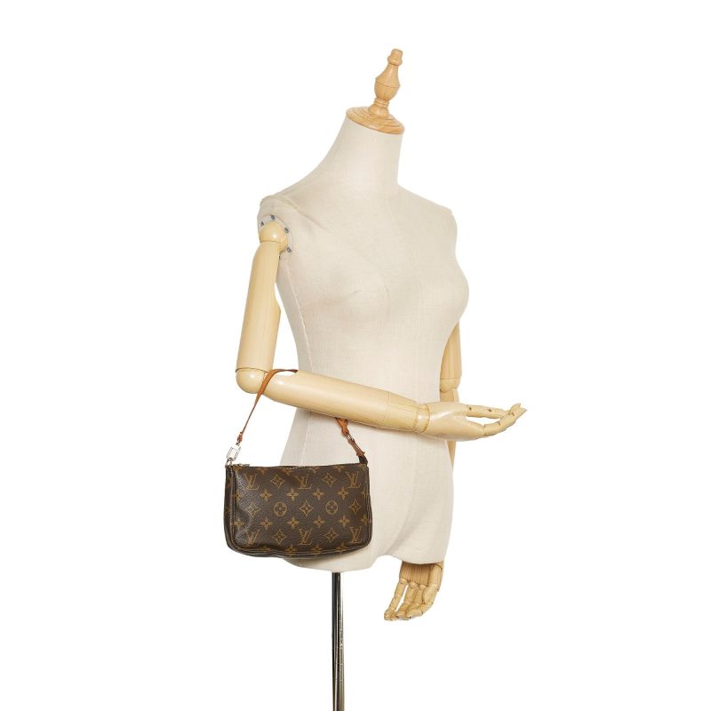 Louis Vuitton Monogram Pochette Accessoires (SHG-35623) - Barde - Image 5