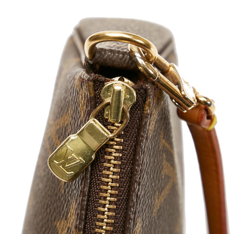 Louis Vuitton Monogram Pochette Accessoires (SHG-36054) - Barde - Image 9