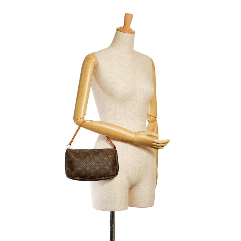 Louis Vuitton Monogram Pochette Accessoires (SHG-36714) - Barde - Image 5