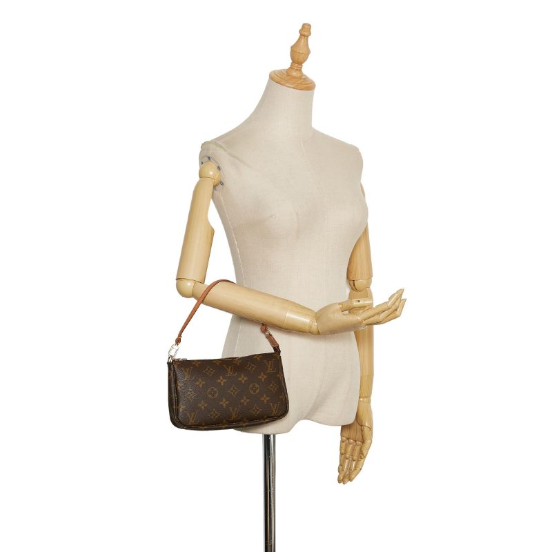 Louis Vuitton Monogram Pochette Accessoires (SHG-37243) - Barde - Image 5