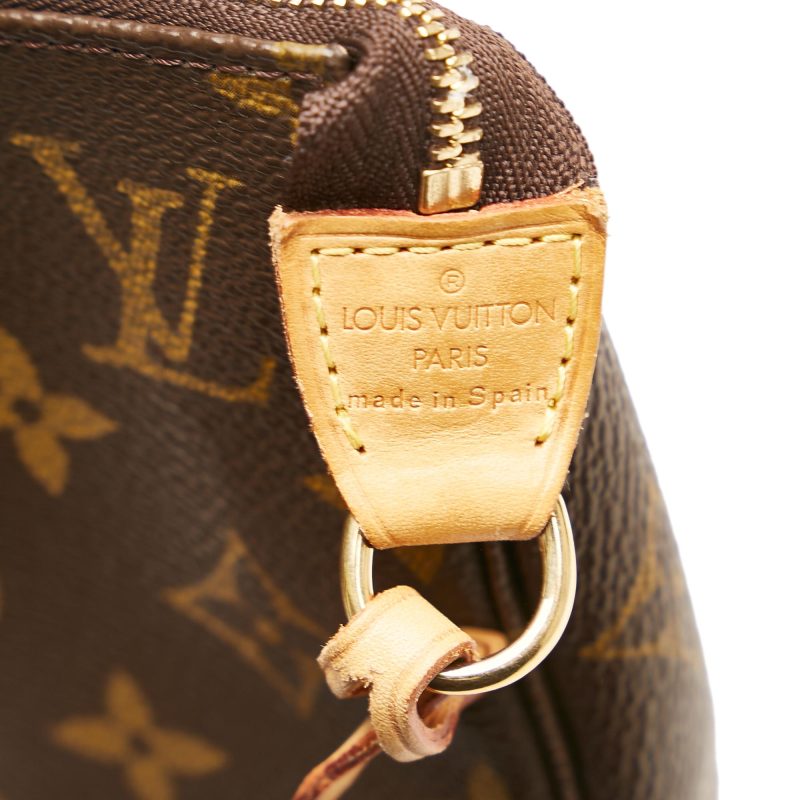 Louis Vuitton Monogram Pochette Accessoires (SHG-37173) - Barde - Image 7