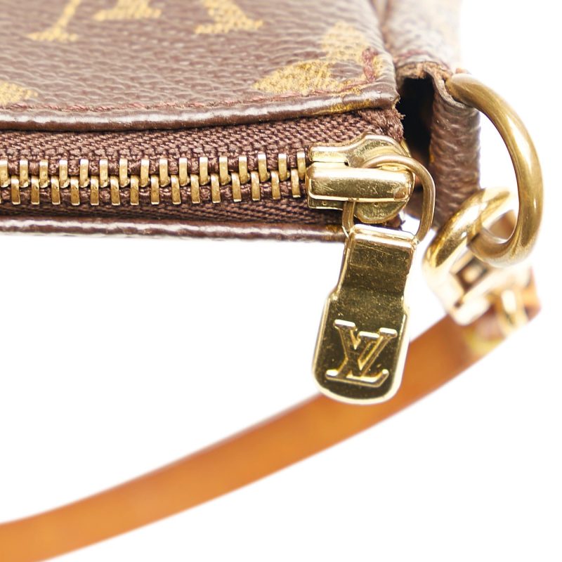 Louis Vuitton Monogram Pochette Accessoires (SHG-37542) - Barde - Image 9