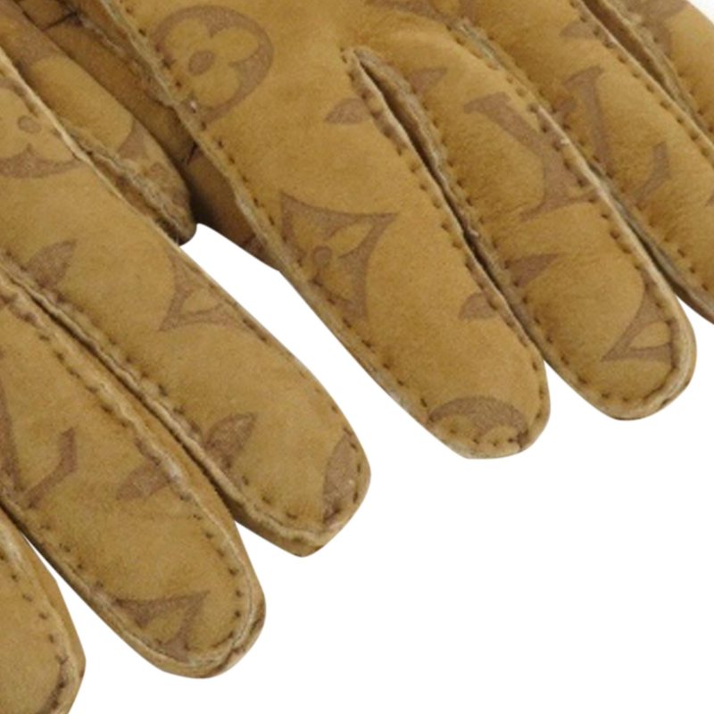 Louis Vuitton Monogram Shearling Gloves (SHG-36692) - Barde - Image 5