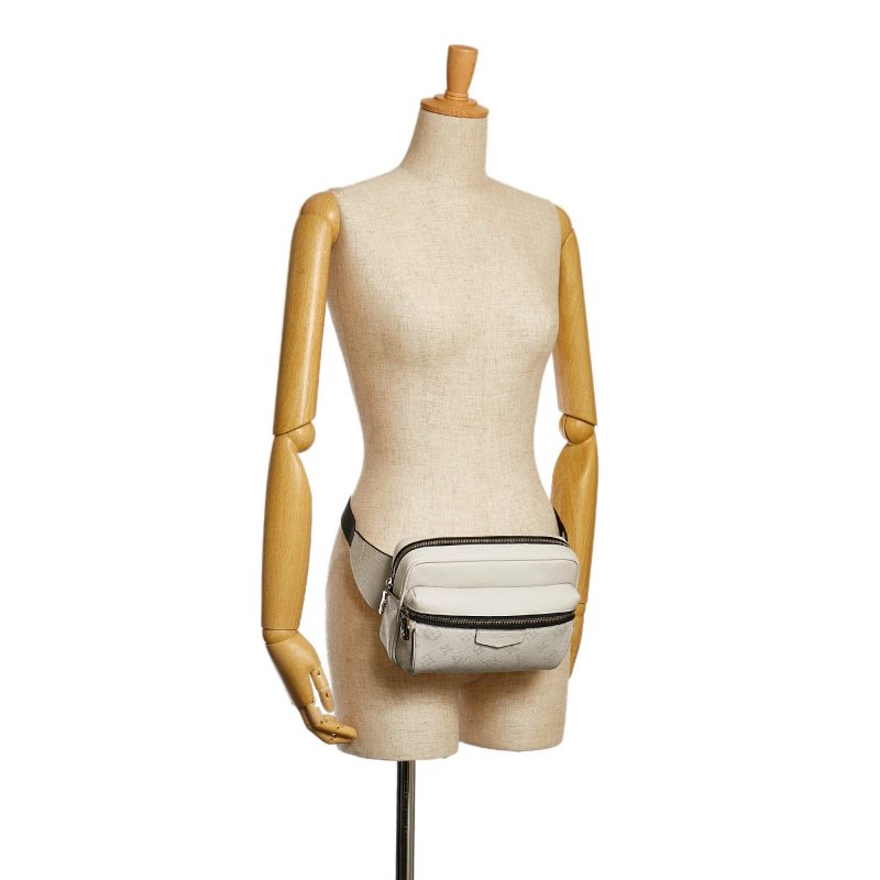 Louis Vuitton Monogram Taigarama Outdoor Bumbag (SHG-34593) - Barde - Image 5