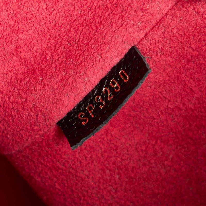 Louis Vuitton Monogram Teddy Shearling Neonoe (SHG-37294) - Barde - Image 8