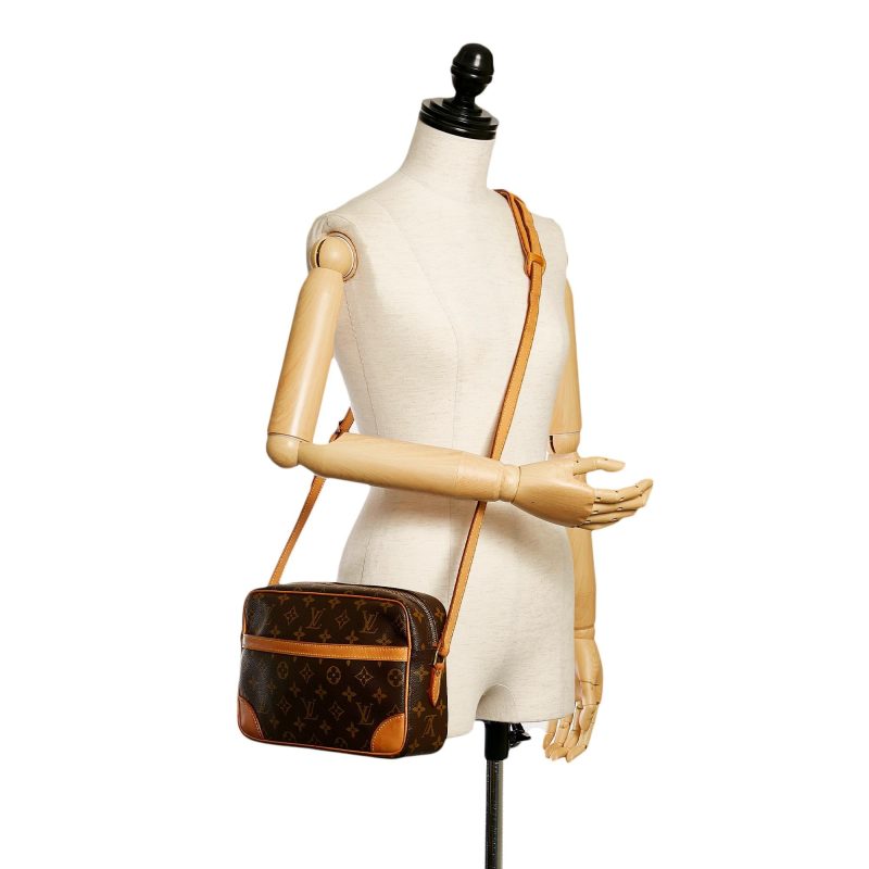 Louis Vuitton Monogram Trocadero 27 (SHG-34125) - Barde - Image 5