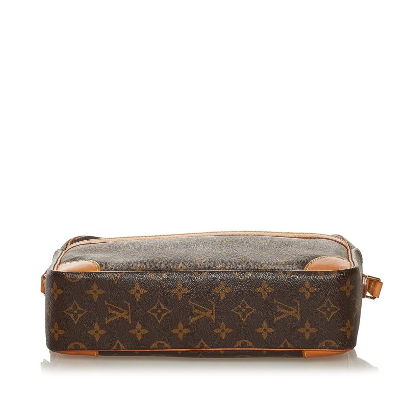 Louis Vuitton Monogram Trocadero 30 (SHG-34416) - Barde - Image 4
