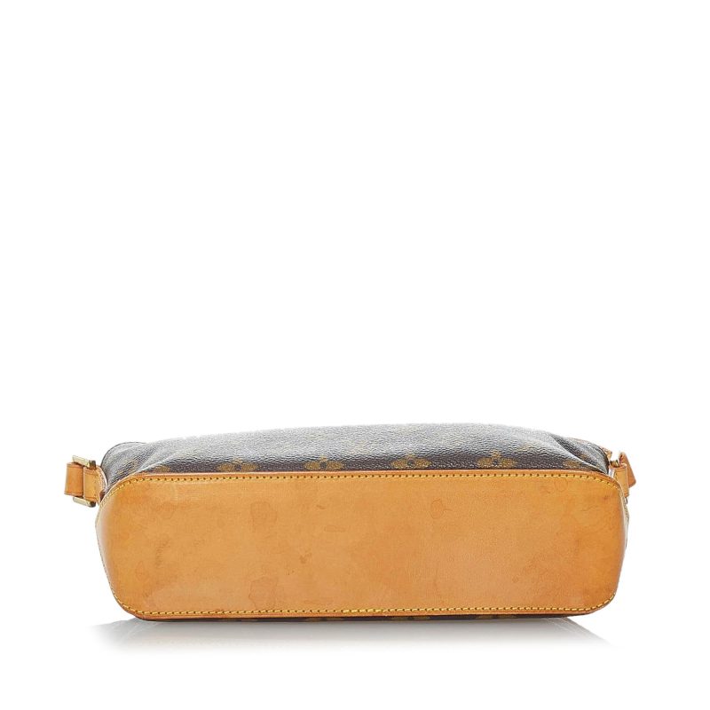 Louis Vuitton Monogram Trotteur (SHG-34035) - Barde - Image 4