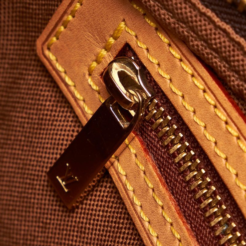 Louis Vuitton Monogram Trotteur (SHG-34035) - Barde - Image 9