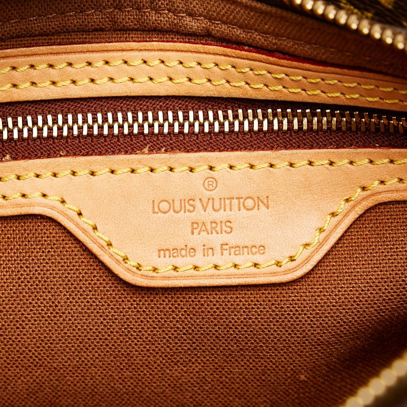 Louis Vuitton Monogram Trotteur (SHG-37847) - Barde - Image 7
