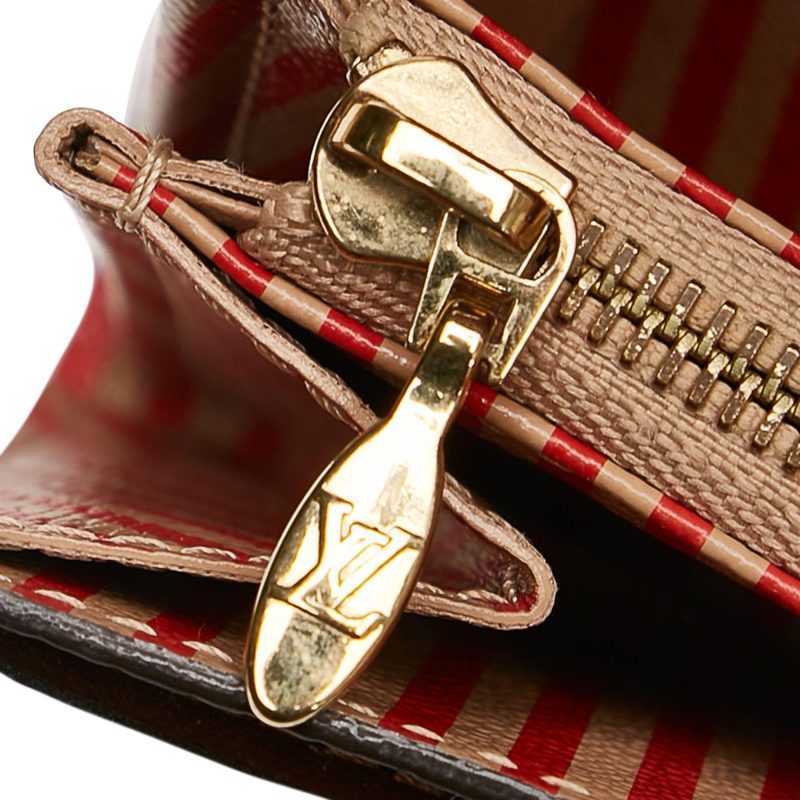 Louis Vuitton Monogram Trunks Illustre Sarah Long Wallet (SHG-35334) - Barde - Image 10