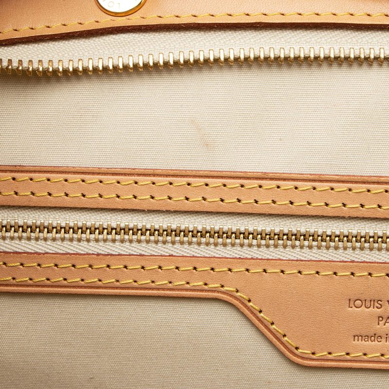 Louis Vuitton Monogram Vernis Brea GM Satchel (SHF-23147) - Barde - Image 10