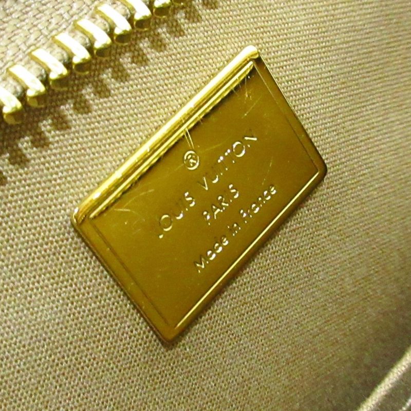 Louis Vuitton Monogram Vernis Brea PM (SHG-37406) - Barde - Image 7