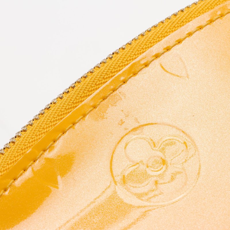 Louis Vuitton Monogram Vernis Cosmetic Pouch (SHF-22863) - Barde - Image 10