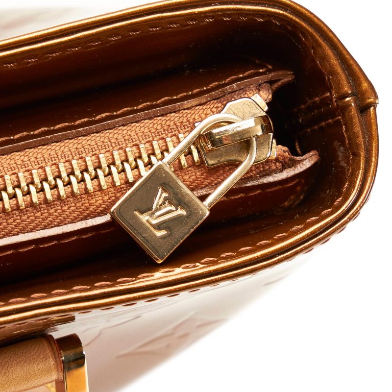 Louis Vuitton Monogram Vernis Houston (SHG-34989) - Barde - Image 10