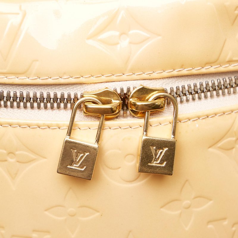 Louis Vuitton Monogram Vernis Sullivan Vertical (SHG-34873) - Barde - Image 10