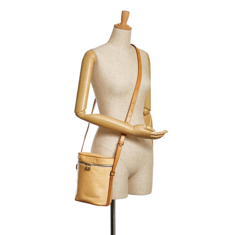 Louis Vuitton Monogram Vernis Sullivan Vertical (SHG-34873) - Barde - Image 5