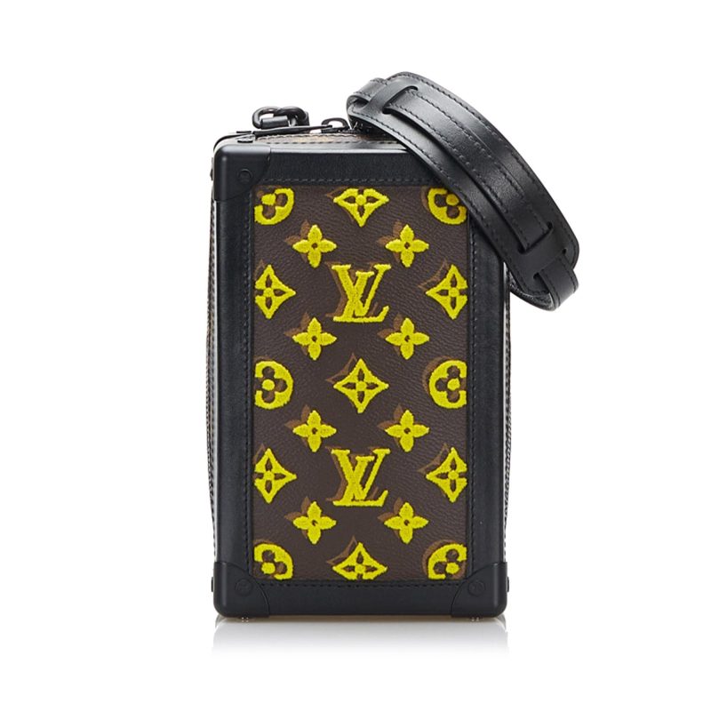 Louis Vuitton Monogram Vertical Soft Trunk (SHG-37561) - Barde