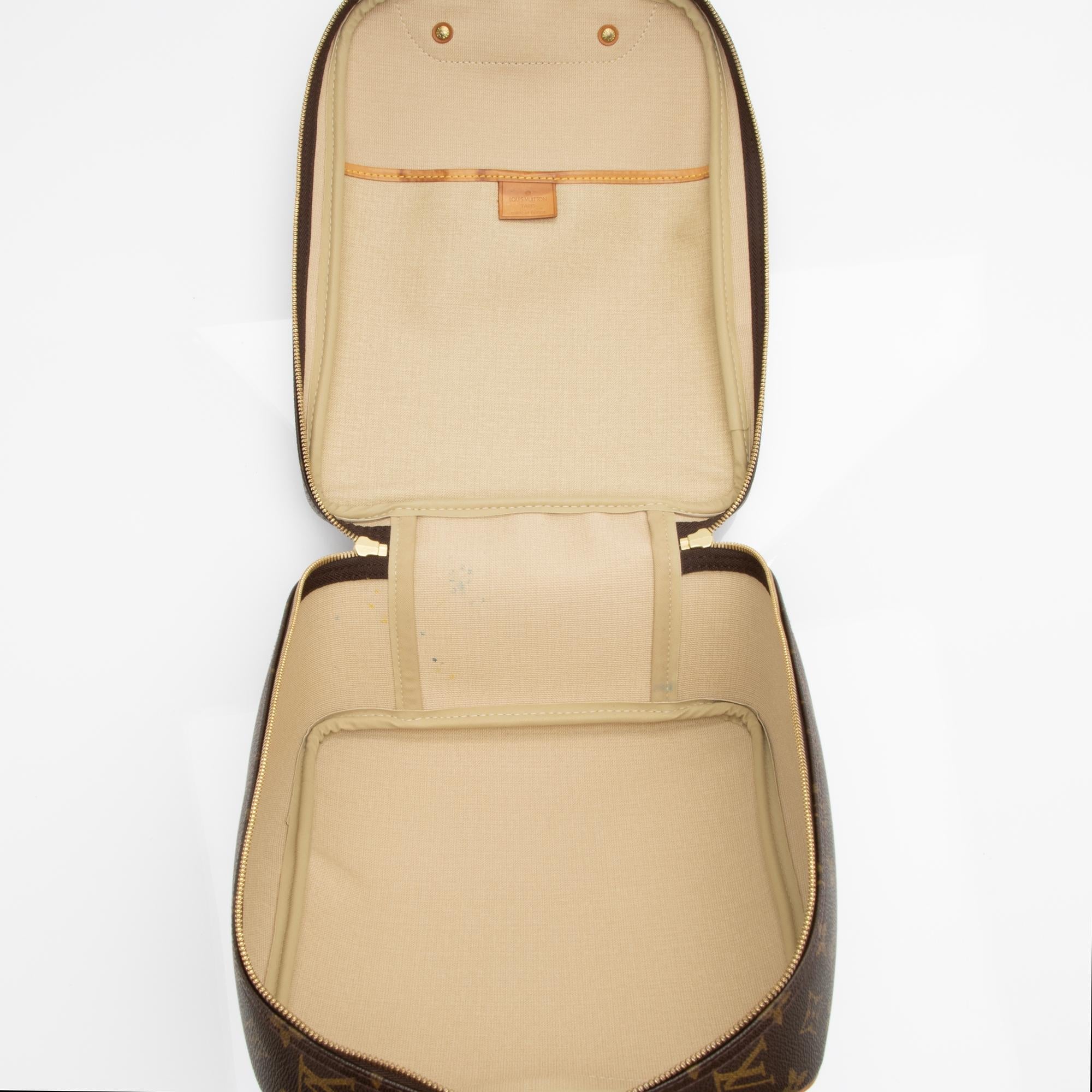 Louis Vuitton Vintage Monogram Canvas Excursion Tote (SHF-23539) - Barde - Image 7