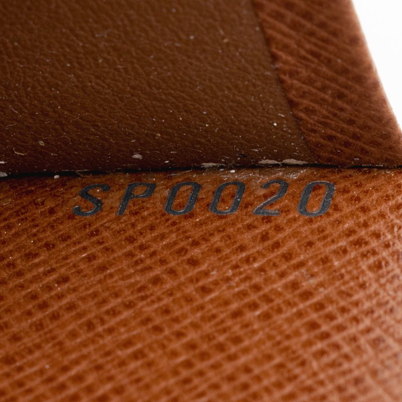 Louis Vuitton Vintage Monogram Canvas Medium Ring Agenda Cover (SHF-22929) - Barde - Image 4