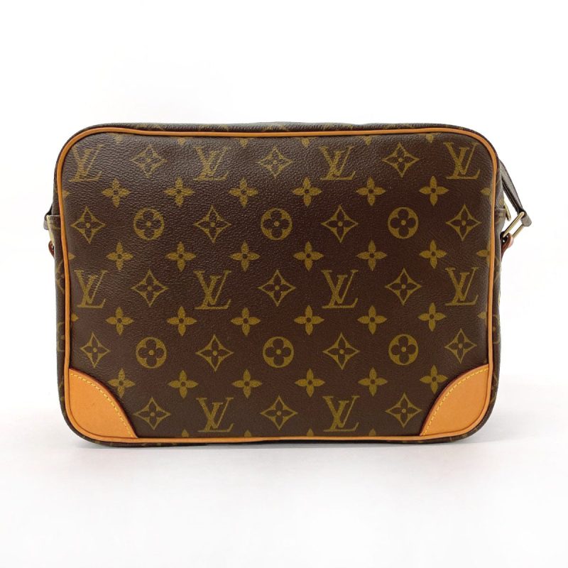 Louis Vuitton Nile PM Monogram Canvas Shoulder Bag - Barde - Image 3