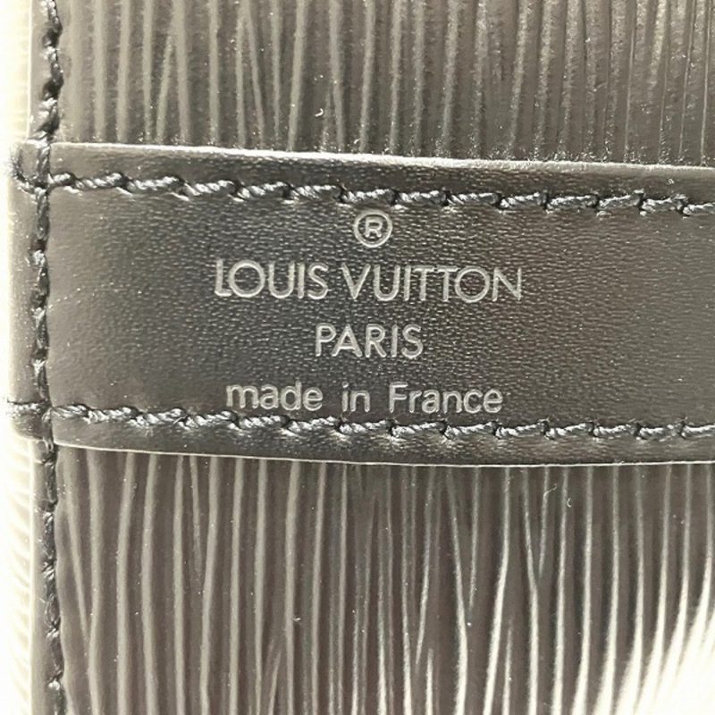 Louis Vuitton Petit Noé  Leather Shoulder Bag - Barde - Image 6