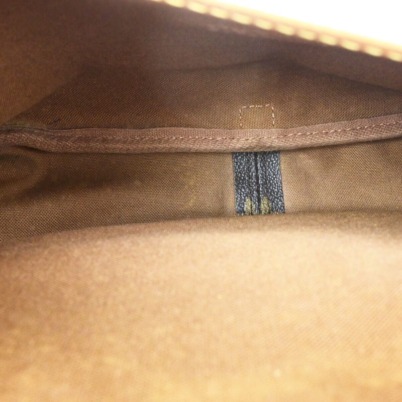 Louis Vuitton Saumur 30  Canvas Shoulder Bag - Barde - Image 5