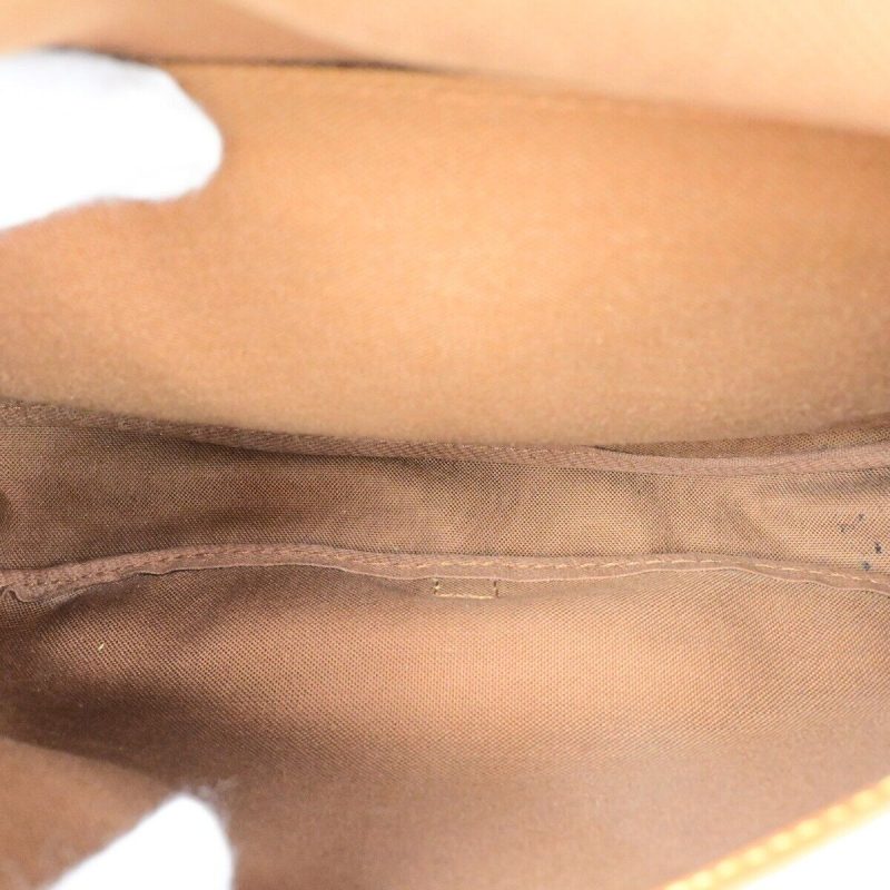 Louis Vuitton Saumur 30  Canvas Shoulder Bag - Barde - Image 6