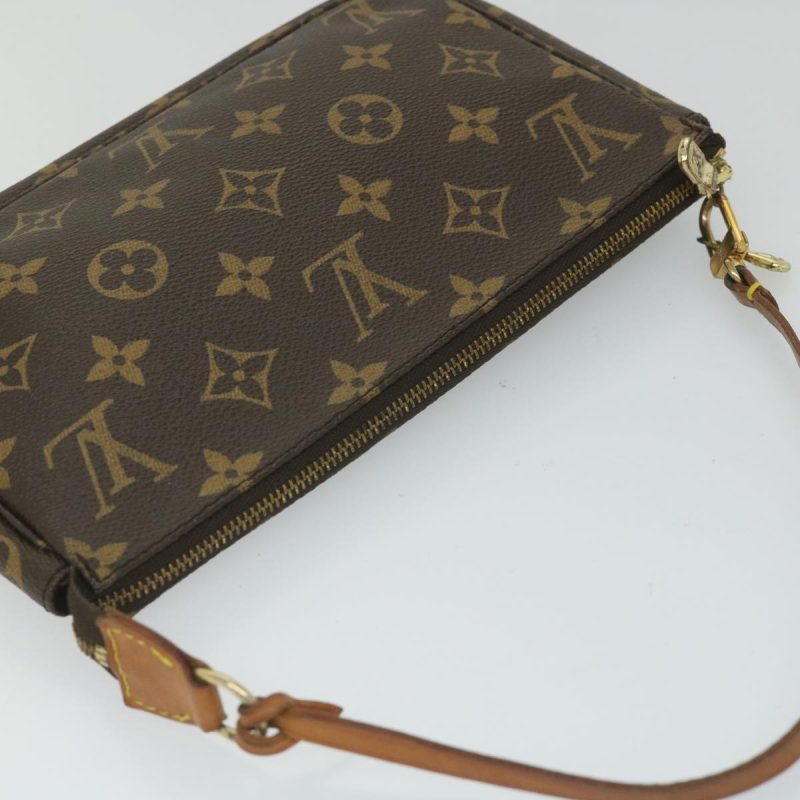 Louis Vuitton Pochette Accessoires  Canvas Clutch Bag - Barde - Image 4