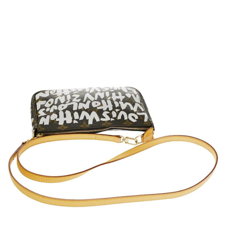Louis Vuitton Pochette Accessoires  Leather Clutch Bag - Barde - Image 4