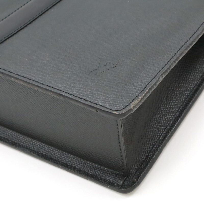 Louis Vuitton Taiga Document Briefcase M30052 - Barde - Image 3