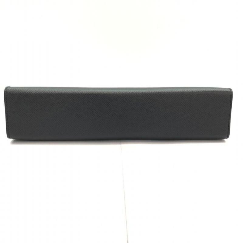 Louis Vuitton Pochette Voyage  Leather Clutch Bag - Barde - Image 3