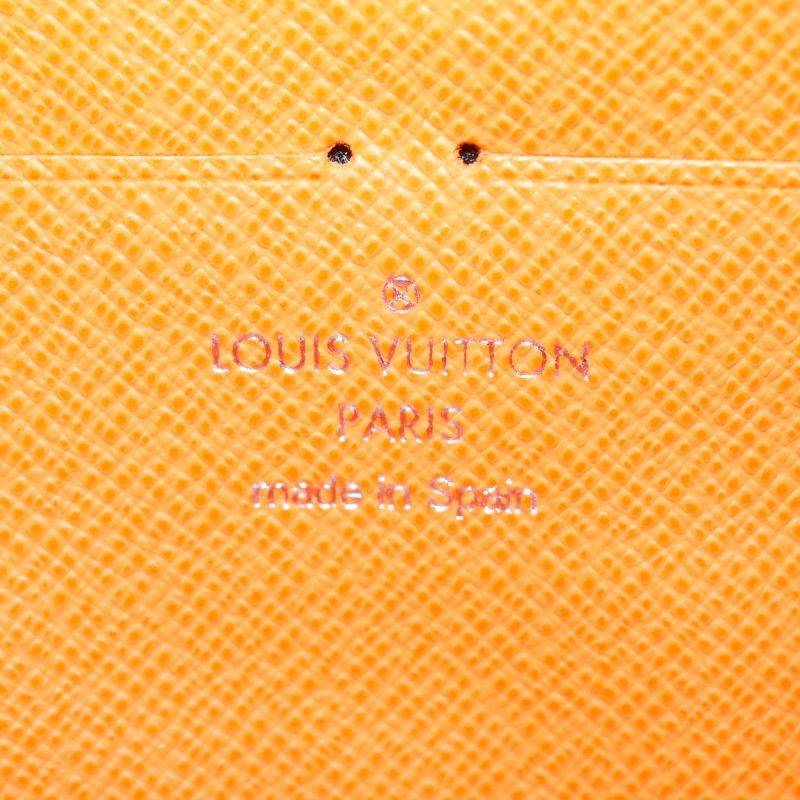 Louis Vuitton Satellite  Canvas Clutch Bag - Barde - Image 6
