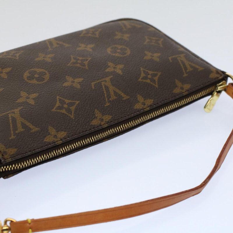 Louis Vuitton Pochette Accessoires  Canvas Clutch Bag - Barde - Image 4