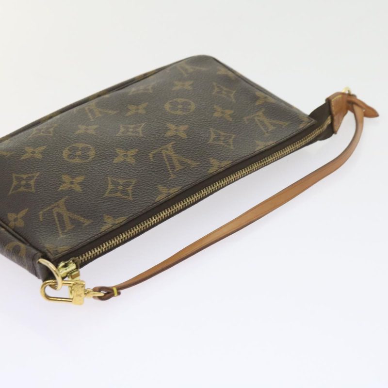 Louis Vuitton Pochette Accessoire  Canvas Clutch Bag - Barde - Image 4