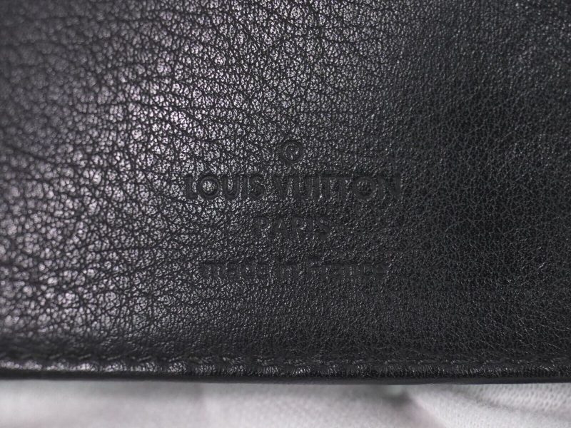 Louis Vuitton Portefeuille Amelia  Leather Wallet - Barde - Image 6