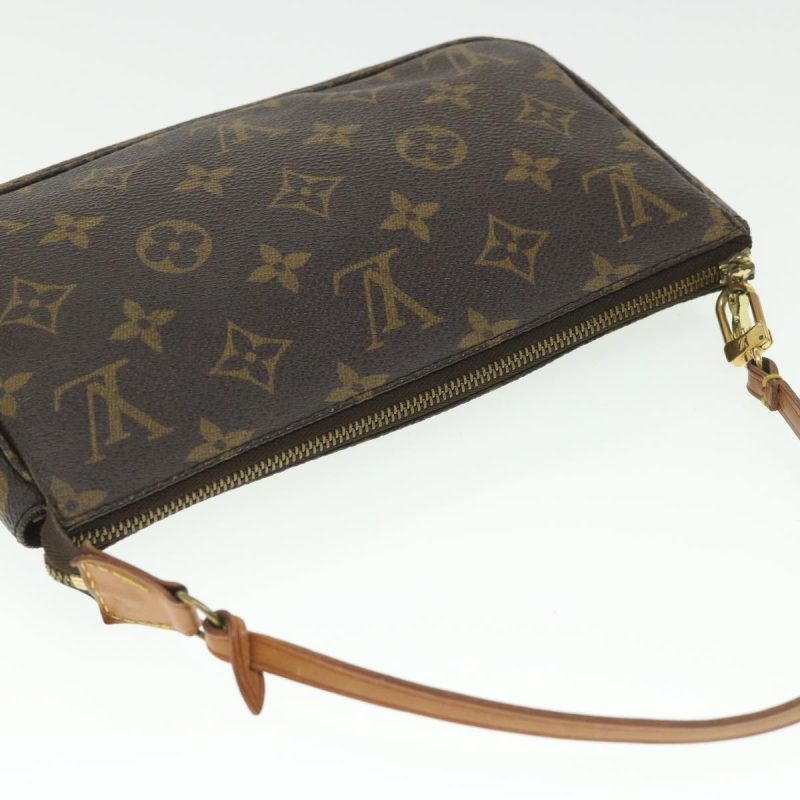 Louis Vuitton Pochette Accessoire  Canvas Clutch Bag - Barde - Image 4