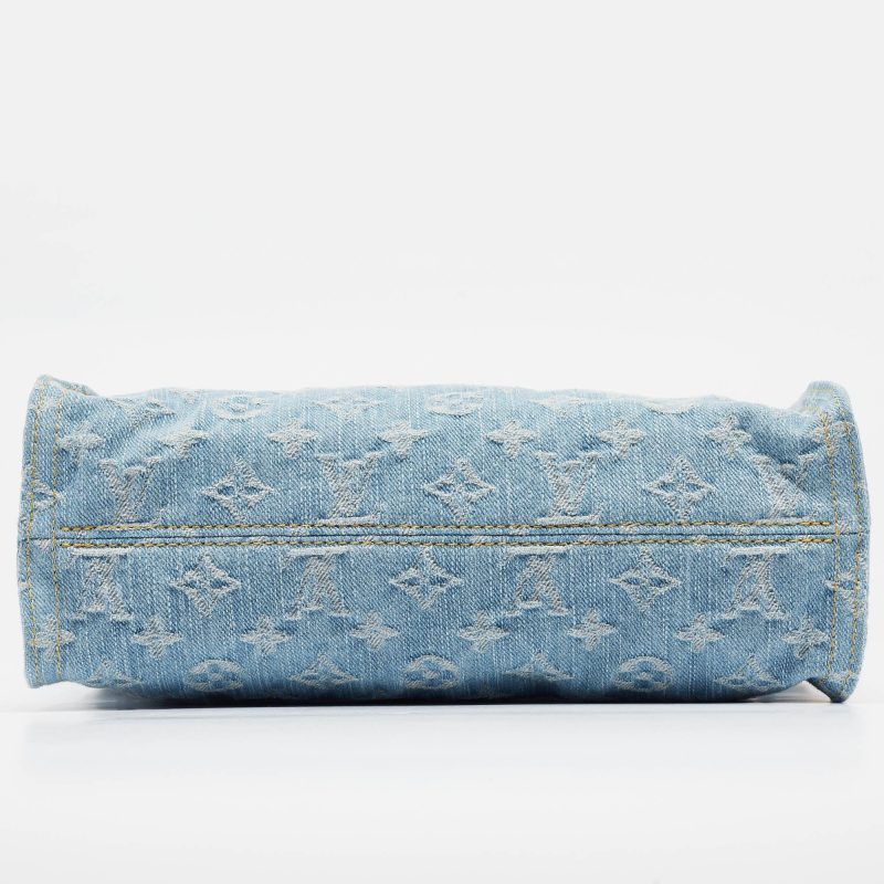 Louis Vuitton Sky Blue Monogram Denim Let Go Pm Bag - Barde - Image 4