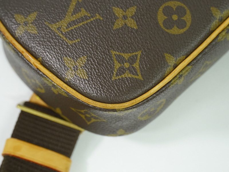 Louis Vuitton Pochette Gange  Canvas Clutch Bag - Barde - Image 4