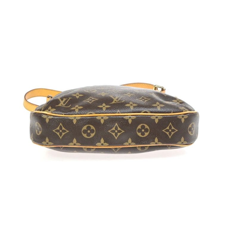 Louis Vuitton Odeon  Canvas Shoulder Bag - Barde - Image 3