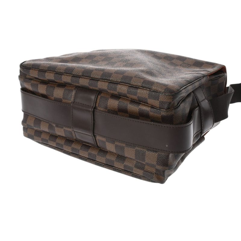 Louis Vuitton Naviglio  Canvas Shoulder Bag - Barde - Image 3